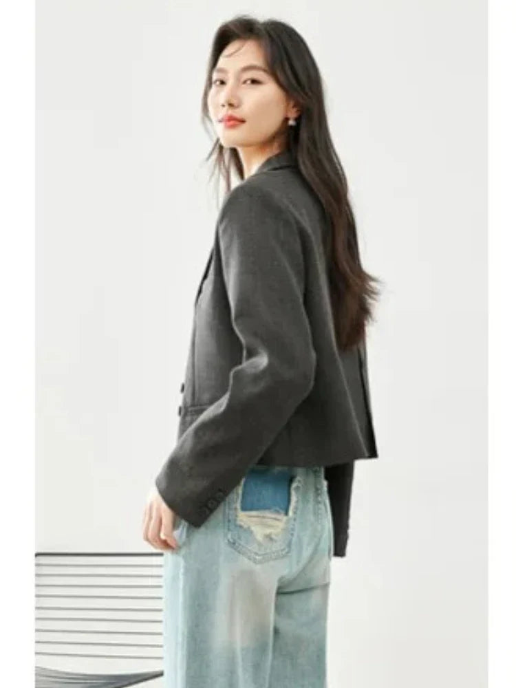 Cropped Notched Blazer