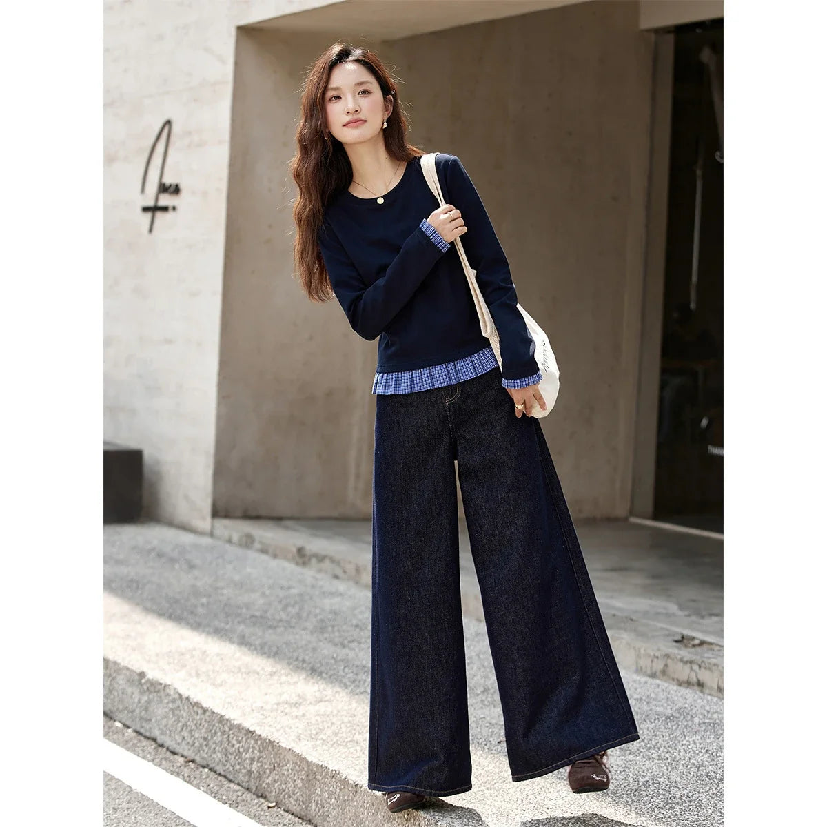 Pleated-Hem Long-Sleeve Tee