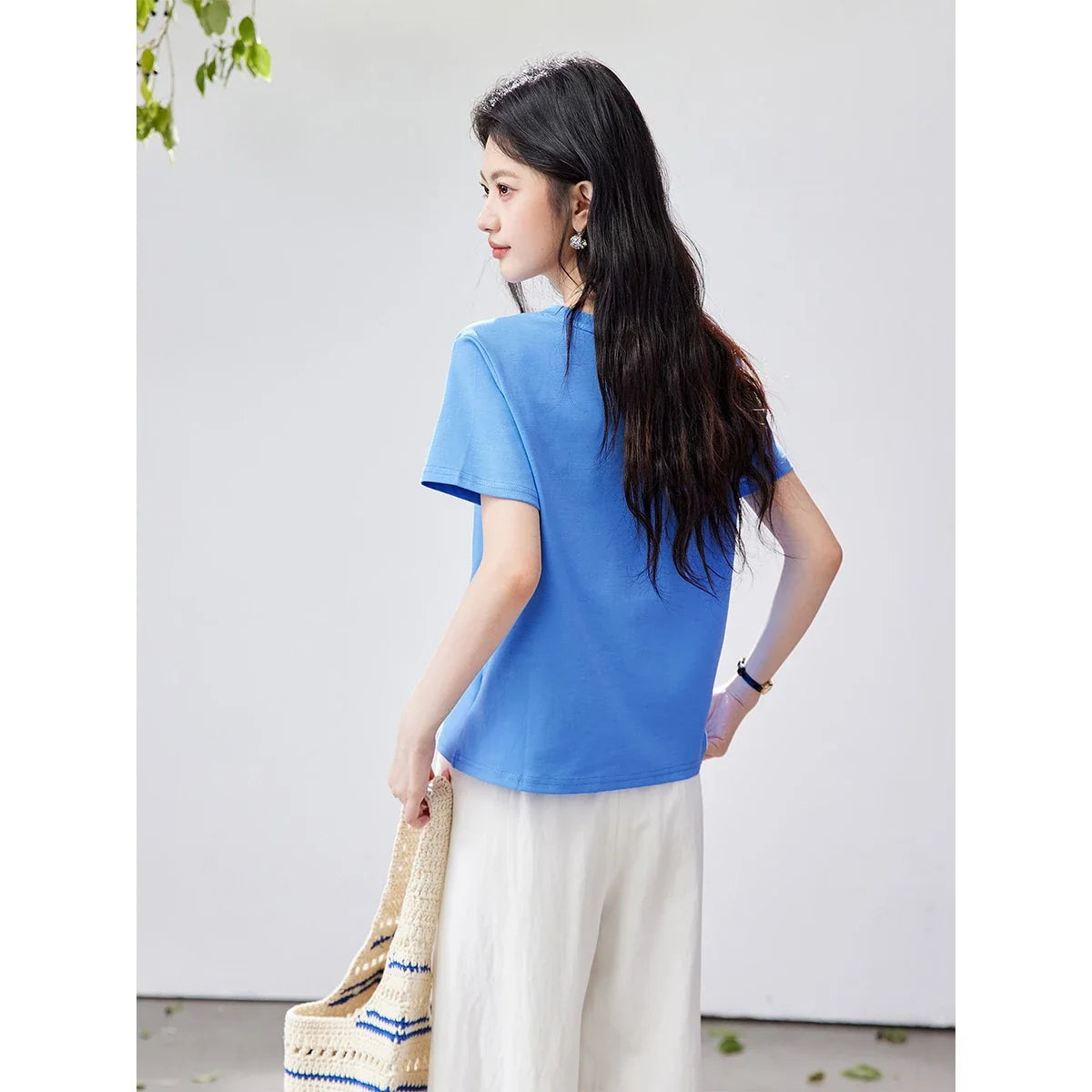Minimal Cropped Crew-Neck Tee
