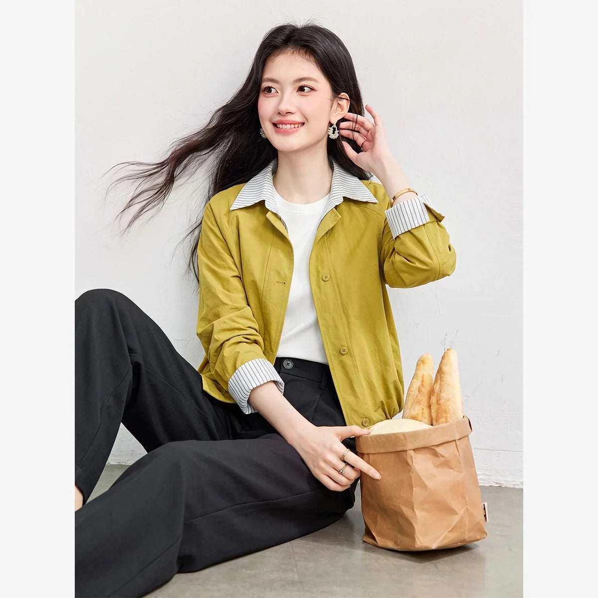 Contrast-Collar Cropped Jacket