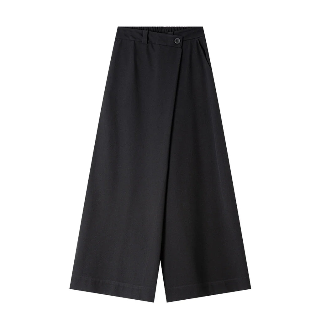 Asymmetric Wide-Leg Culottes